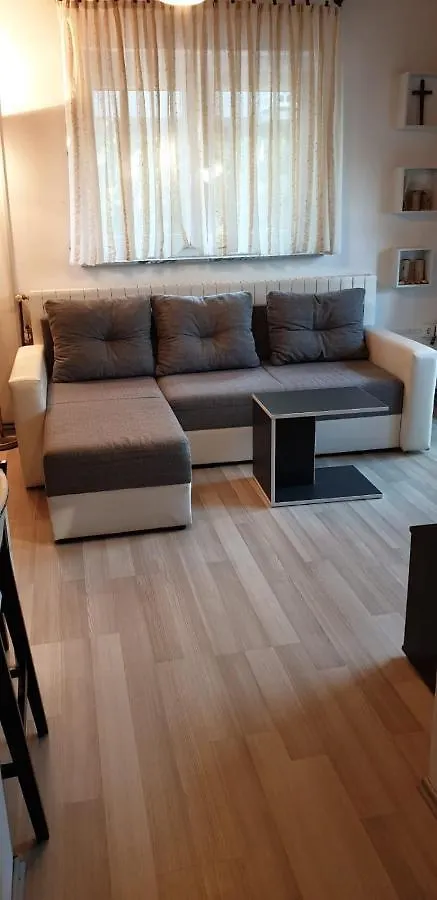 شقة كرك  في Apartman Ivana 0*,